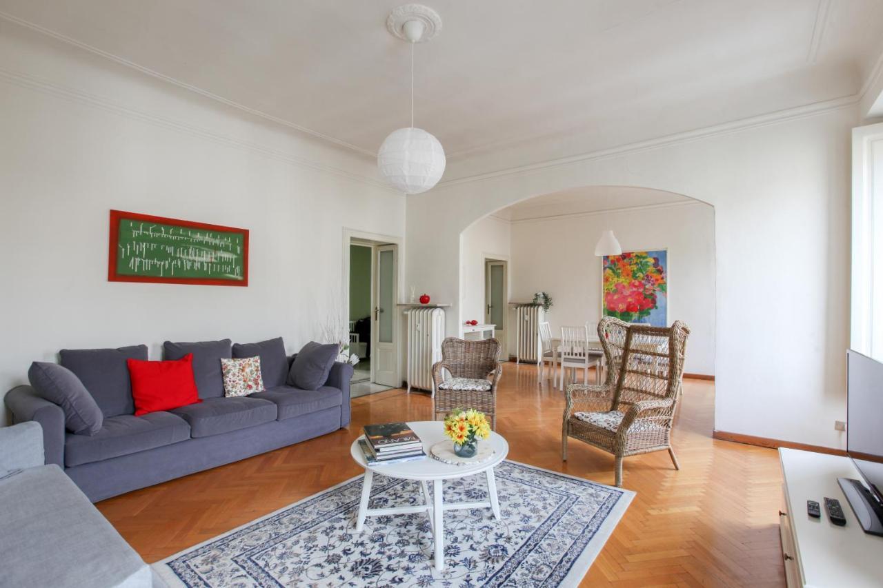 Апартаменты Apt With Balcony - 50 M Far From Pagano M1 Милан Экстерьер фото