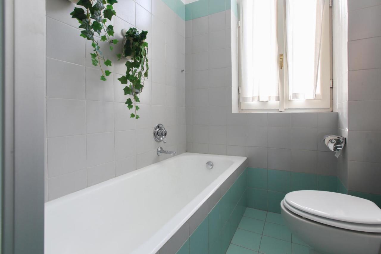 Апартаменты Apt With Balcony - 50 M Far From Pagano M1 Милан Экстерьер фото